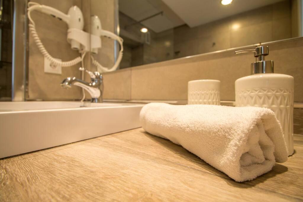 Ocean House Bloque 3 Planta 8 By Ivi Real Estate Apartment Torremolinos Luaran gambar