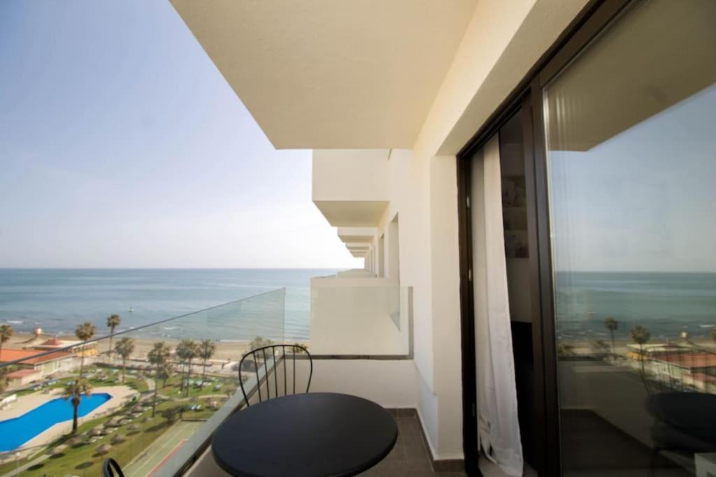 Ocean House Bloque 3 Planta 8 By Ivi Real Estate Apartment Torremolinos Luaran gambar